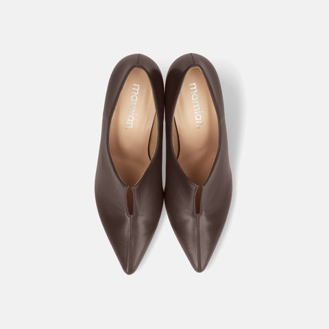 2025AW：フロント スリット ブーティ（7235）ブラウン/mamian（マミアン）