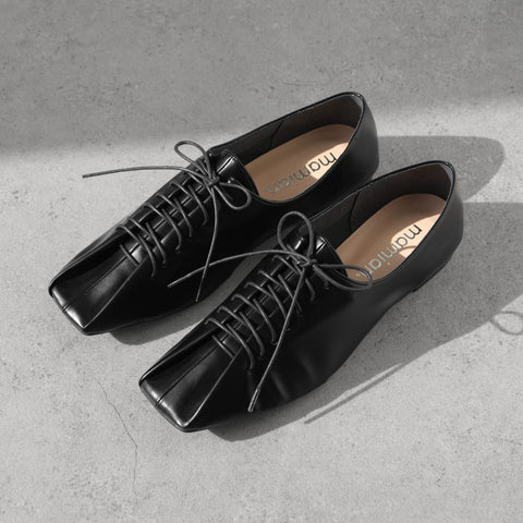 予約：2026SS：レースアップフラットシューズ（m10311）ブラック/mamian（マミアン）