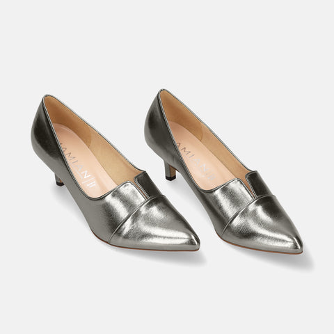 2025AWBI：ポインテッドトゥ 切替 パンプス（5154）スチール/mamian（マミアン）